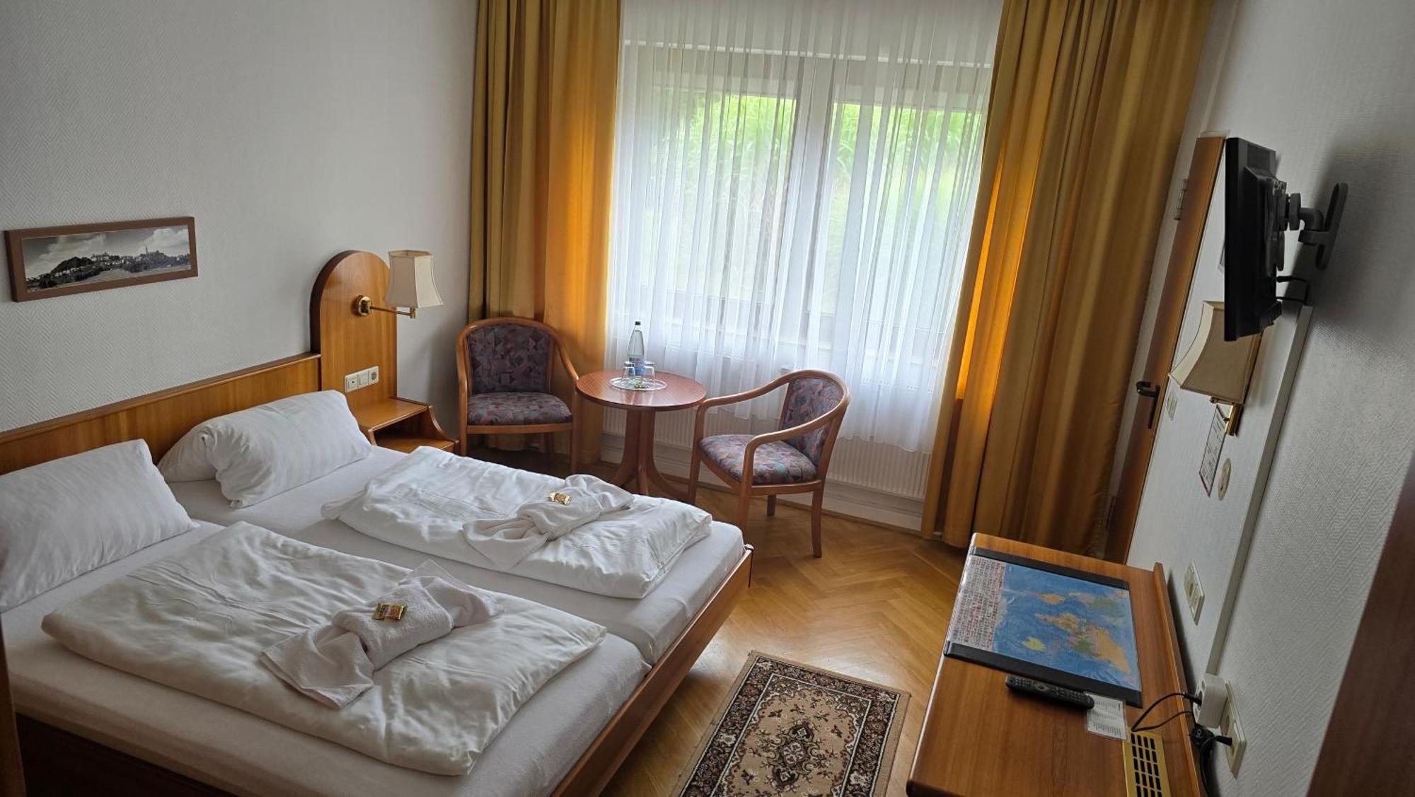 Hotel Morgensonne 奥古斯都堡 外观 照片